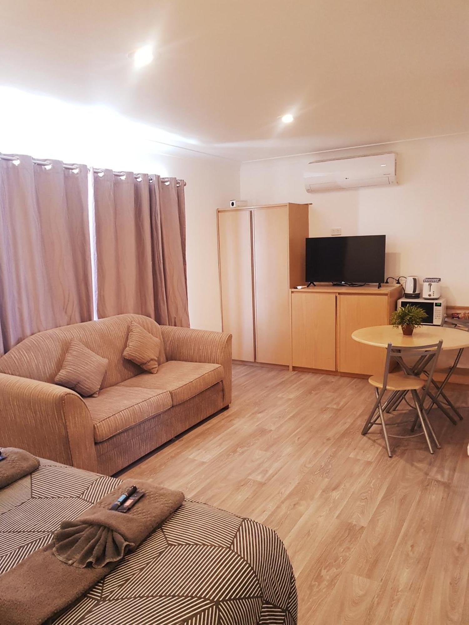 The Major Mitchell Motel Bourke Bagian luar foto
