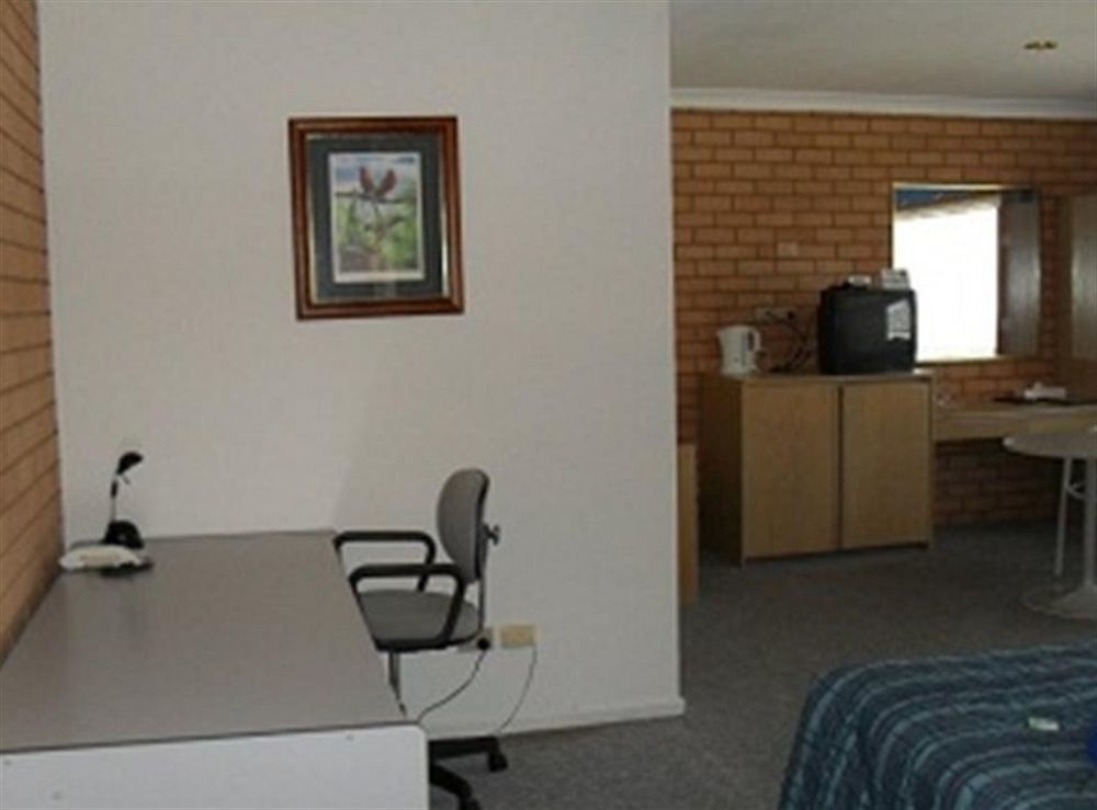 The Major Mitchell Motel Bourke Bagian luar foto