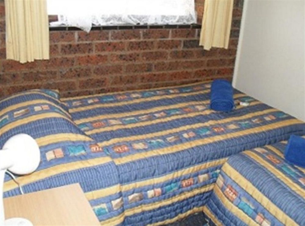 The Major Mitchell Motel Bourke Bagian luar foto